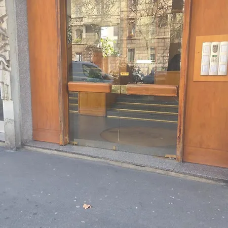 Urban Oasis Arco Della Pace - 2br&2 Bath *